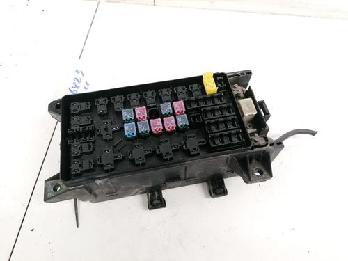 Used Fuse box Fuse box KIA SORENTO I (JC) 2.5 CRDi 4WD (140 hp) 33090471 33090471