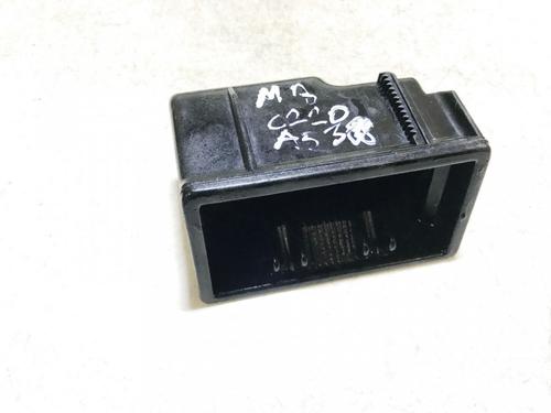 Used Ashtray Ashtray MERCEDES-BENZ C-CLASS (W202) C 200 D (202.120) (75 hp) 35862115 35862115