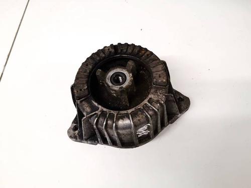 Used Engine mount Engine mount MERCEDES-BENZ C-CLASS (W204) C 320 CDI (204.022) (224 hp) 32936464 32936464