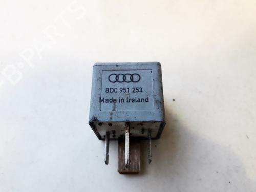 Electronic sensor AUDI A6 C5 (4B2, 4B4) 2.5 TDI | BP33100343M84 - Image 2