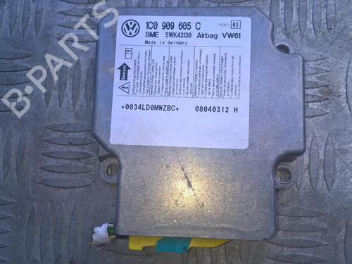 Used ECU airbags ECU airbags VW PASSAT B5.5 (3B3) 2.0 (130 hp) 33531325 33531325