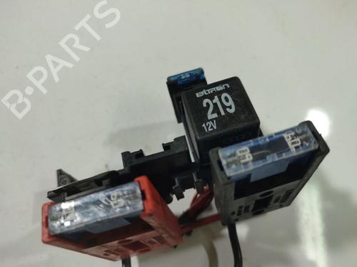 Fuse box AUDI A6 C5 (4B2, 4B4) 2.5 TDI | BP32533867E1