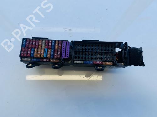 Used Fuse box Fuse box VW FOX Hatchback (5Z1, 5Z3, 5Z4) 1.2 (60 hp) 33095087 33095087