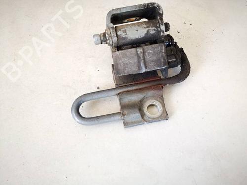 hingedoor-check-strap-vw-touran-1t1-1t2-2003-2004-2005-2006-2007-2008-2009-2010-2011-32918244 main image