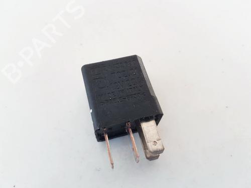 Electronic sensor OPEL ZAFIRA A MPV (T98) 2.0 DTI 16V (F75) | BP33065676M84 - Image 2