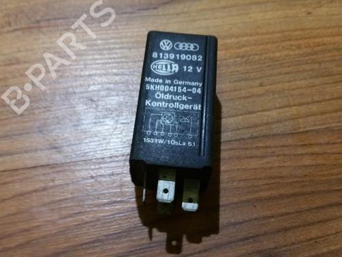 Used Electronic sensor Electronic sensor AUDI 80 B3 Saloon (893, 894, 8A2) 1.6 (75 hp) 33518581 33518581