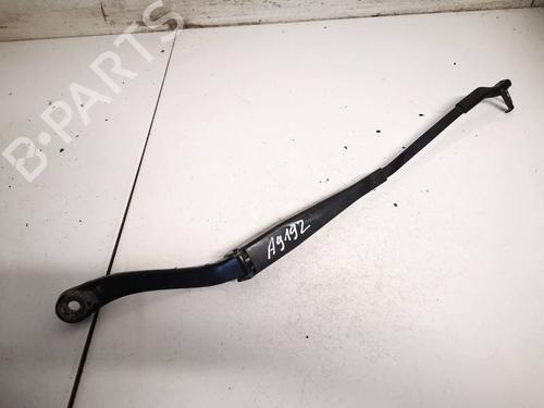 front-windshield-wiper-arm-mercedes-benz-c-class-w204-2007-2008-2009-2010-2011-2012-2013-2014-2015-32611155 main image