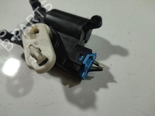 Electronic module SKODA SUPERB II (3T4) 1.6 TDI | BP38576298M83 - Image 4