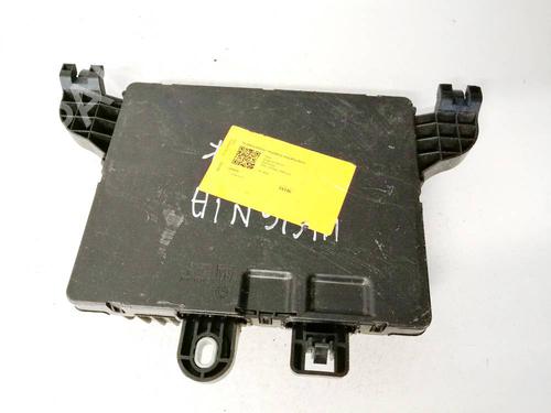 Used Fuse box Fuse box PORSCHE CAYENNE (9PA) S 4.5 (340 hp) 32604636 32604636