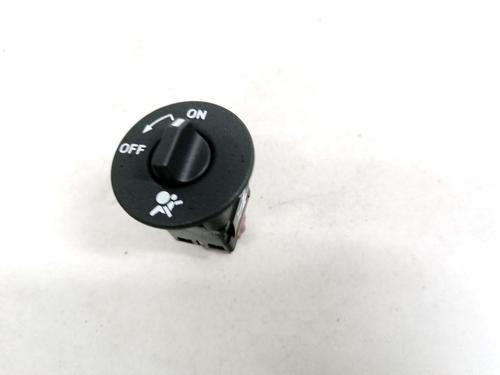 Used Switch Switch RENAULT LAGUNA II (BG0/1_) 1.9 dCi (BG08, BG0G) (120 hp) 33085563 33085563