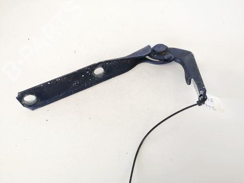 hingedoor-check-strap-audi-a4-b5-8d2-1994-1995-1996-1997-1998-1999-2000-2001-35622403 main image
