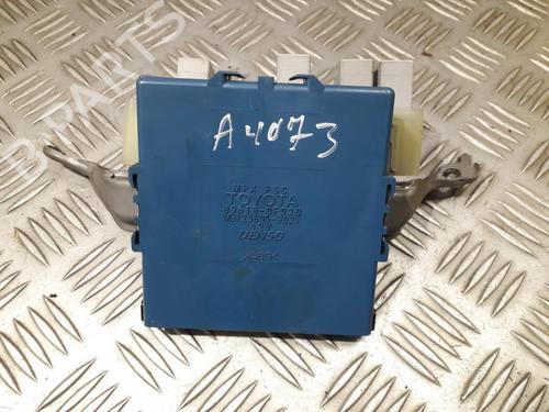 Used Electronic module Electronic module TOYOTA COROLLA Verso (_E12_) 1.8 VVT-i (ZZE122_, ZZE122R) (135 hp) 33502147 33502147