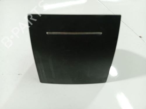 Vano posta oggetti Vano posta oggetti SKODA OCTAVIA II (1Z3) 2.0 TDI (140 hp) 34741933 34741933