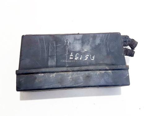Used Fuse box Fuse box OPEL VECTRA B Estate (J96) 2.2 DTI 16V (F35) (125 hp) 33524107 33524107