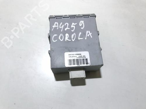 Used Electronic module Electronic module TOYOTA COROLLA Saloon (_E12_) 1.4 VVT-i (ZZE120_, ZZE120R) (97 hp) 33501269 33501269