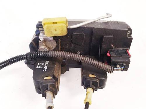 Højre bagtil lås Højre bagtil lås OPEL SIGNUM Hatchback (Z03) 2.2 DTI (F48) (125 hp) 34784166 34784166