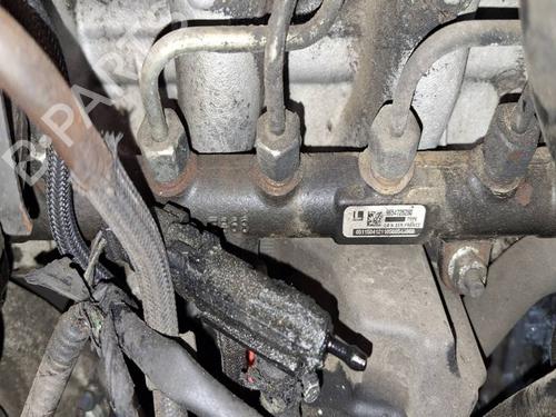 Used Injection rail Injection rail 38766519 38766519