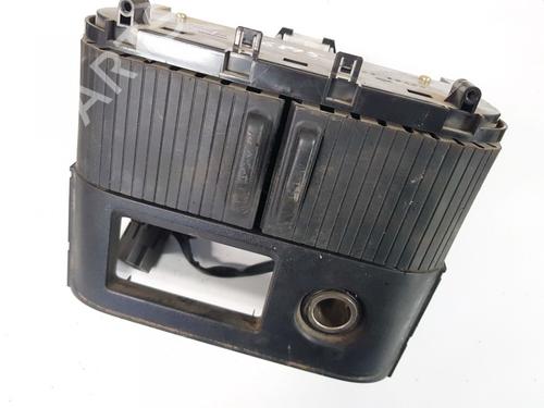 Porta-luvas Porta-luvas NISSAN X-TRAIL I (T30) 2.2 dCi (136 hp) 35550669 35550669