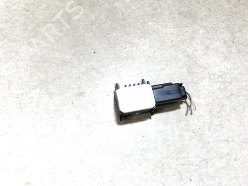 Used Electronic module Electronic module FORD FOCUS II (DA_, HCP, DP) 1.6 (100 hp) 33061706 33061706