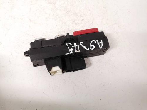 Warning switch ALFA ROMEO 159 (939_) 1.9 JTDM 8V (939AXE1B) | BP35188778I22 - Image 2