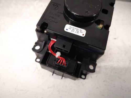 Steering wheel controls BMW 5 (F10) 520 d | BP36830687E15 - Image 3