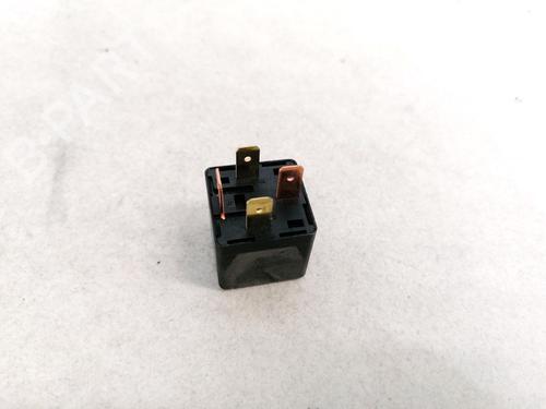Electronic sensor HYUNDAI ELANTRA III (XD) 2.0 CRDi | BP33076580M84 - Image 3