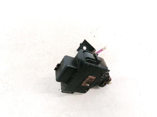 fuse-box-honda-logo-ga-1996-1997-1998-1999-2000-2001-2002-32884753 main image