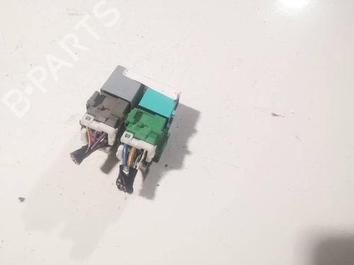 Fuse box HONDA FR-V (BE) 1.8 (BE1) | BP32572650E1 