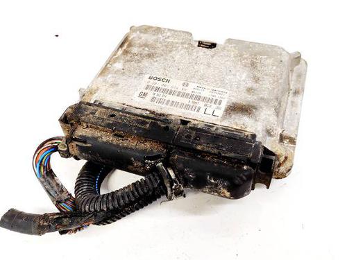 engine-control-unit-ecu-opel-astra-g-hatchback-t98-1998-1999-2000-2001-2002-2003-2004-2005-2006-2007-2008-2009-32938555 main image