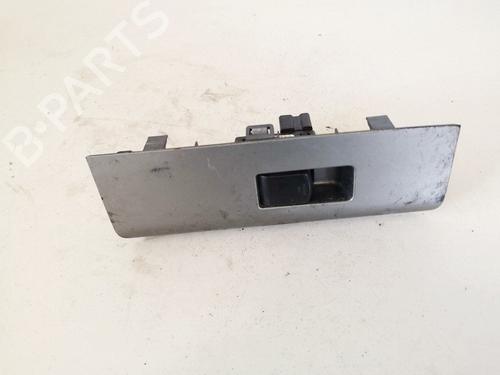 Used Switch NISSAN PATHFINDER III (R51) 2.5 dCi (174 hp) 32908669