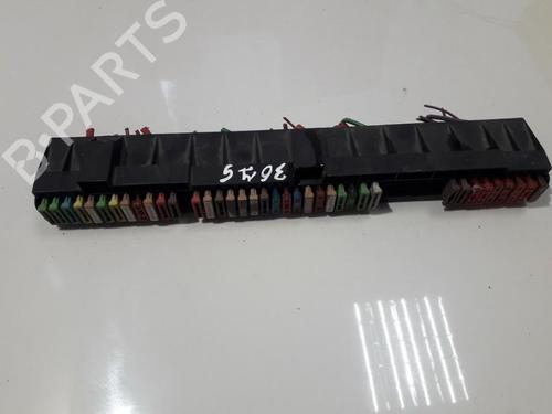 fuse-box-bmw-5-e39-1995-1996-1997-1998-1999-2000-2001-2002-2003-33505562 main image