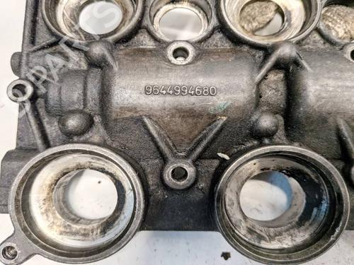 Used Valve cover Valve cover 36827881 36827881