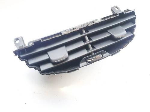 Luftventilen PEUGEOT 208 I (CA_, CC_) 1.2 VTI 82 (82 hp) 32562936