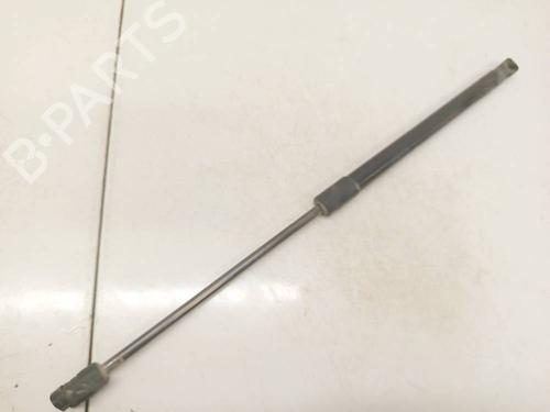 tailgate-lift-support-opel-astra-h-a04-2004-2005-2006-2007-2008-2009-2010-2011-2012-2013-2014-34746409 main image