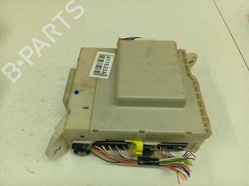 Caja reles / fusibles Caja reles / fusibles LEXUS IS II (_E2_) 220d (ALE20) (177 hp) 37626278 37626278