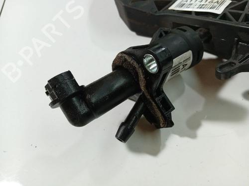 Used Clutch slave cylinder Clutch slave cylinder 36455578 36455578
