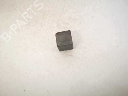 Used Electronic sensor Electronic sensor KIA CARENS I MPV (FC, FJ) 2.0 CRDi (113 hp) 32905776 32905776