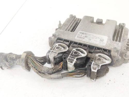 Used Engine control unit (ECU) Engine control unit (ECU) VOLVO V50 (545) 1.6 D (110 hp) 32957614 32957614
