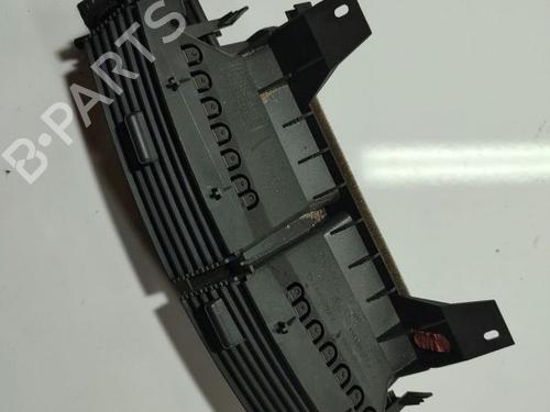 Luftventil RENAULT ESPACE IV (JK0/1_) 2.2 dCi (JK0H) (150 hp) 32558445