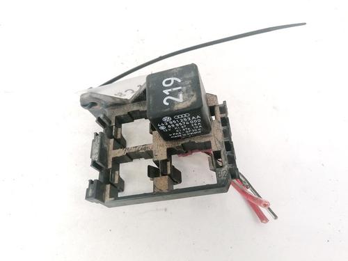 fuse-box-audi-a6-c4-4a2-1994-1995-1996-1997-1998-32911012 main image