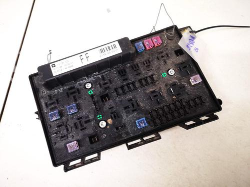 Used Fuse box Fuse box OPEL ASTRA H (A04) 1.7 CDTI (L48) (100 hp) 33089842 33089842