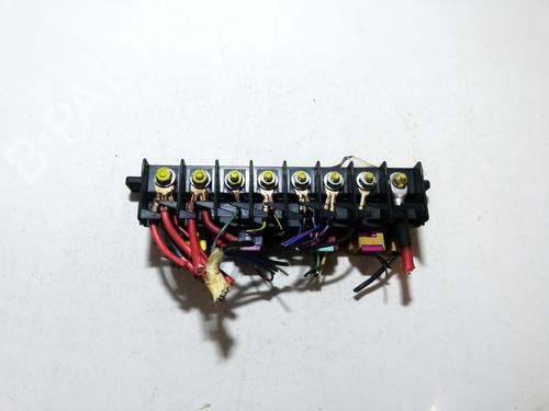 Used Fuse box Fuse box AUDI 100 C4 Avant (4A5) 2.5 TDI (115 hp) 33515695 33515695