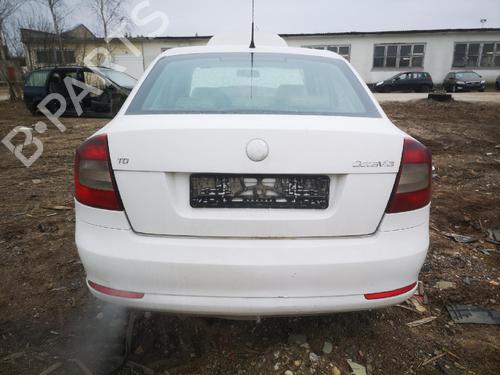 Electronic module SKODA OCTAVIA II (1Z3) 1.6 TDI | BP32950977M83  - Image 9