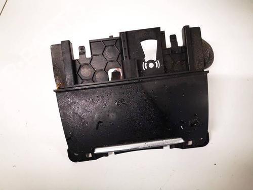Cinzeiro Cinzeiro TOYOTA RAV 4 III (_A3_) 2.2 D 4WD (ALA30_, ALA30R) (136 hp) 34833839 34833839