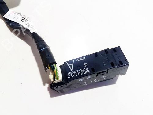 Switch MITSUBISHI OUTLANDER I (CU_W) 2.0 (CU2W) | BP33524275I30 - Image 2