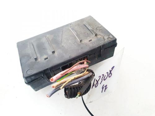 Used Fuse box Fuse box PEUGEOT 407 (6D_) 2.0 (6DRFNB, 6DRFNE) (136 hp) 32914216 32914216