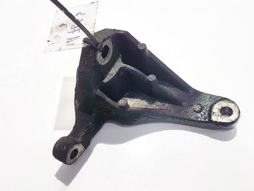 Used Engine mount VOLVO V50 (545) 1.6 D (110 hp) 32897799