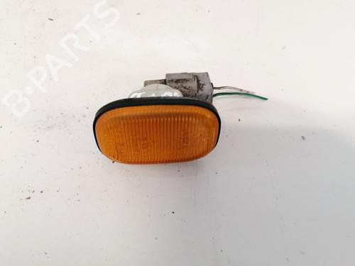 Used Right side indicator Right side indicator TOYOTA PREVIA II (_R3_) 2.0 D-4D (CLR30_, CLR30R) (116 hp) 35566636 35566636