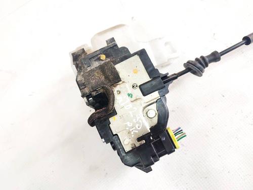 Front left lock KIA CEE'D Hatchback (ED) 1.6 CRDi 115 | BP35034672C98 - Image 2