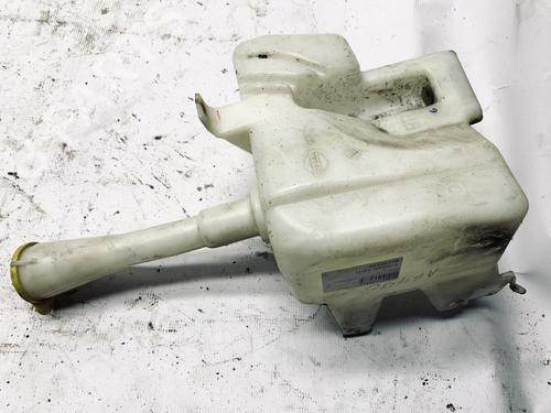 windscreen-washer-tank-nissan-almera-ii-hatchback-n16-2000-35580939 main image